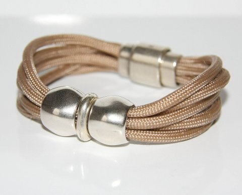 Faldskrmsline beige